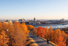 Лучшие маршруты для осенних велосипедных прогулок в Москве